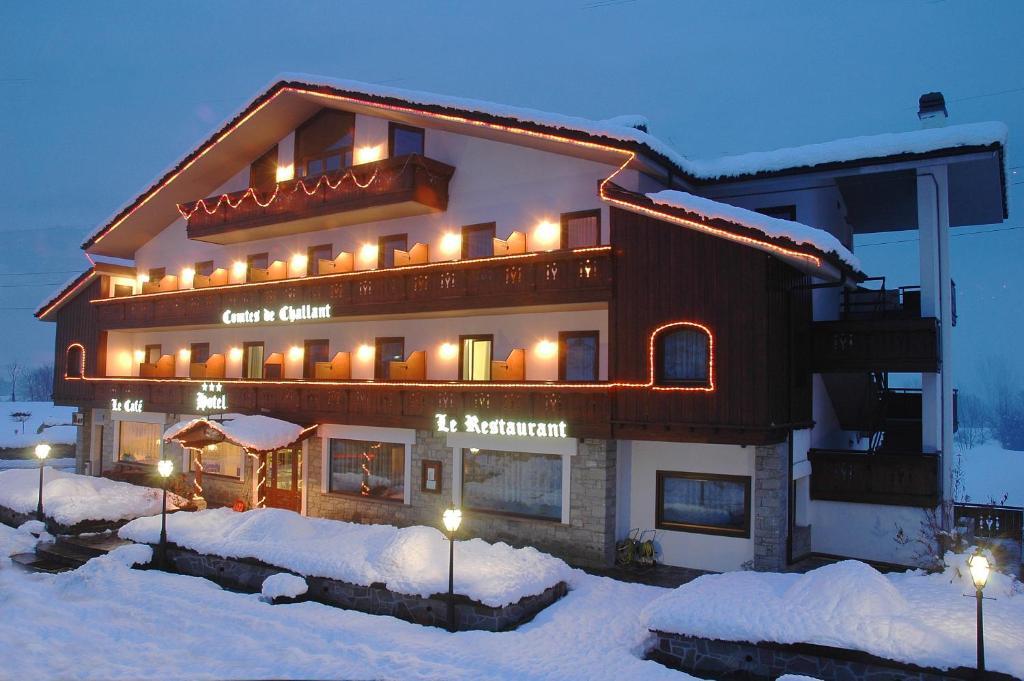 Hotel Comtes De Challant Albergo Etico Valle D'Aosta Fenis Exterior photo